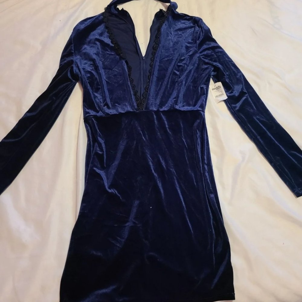 Dark blue velvet deep v cut dress with black embroidery